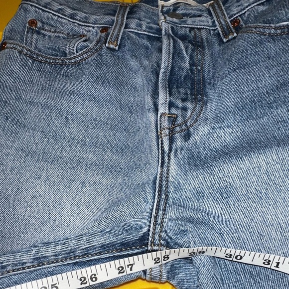 Levi’s Premium Wedgie Jeans - Picture 9 of 15